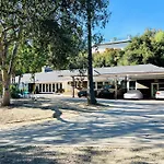 Women Only Oasis In City Center Private Bedroom Large Estate View Pool Encino Hills Sherman Oaks 405-101 Xsepulveda