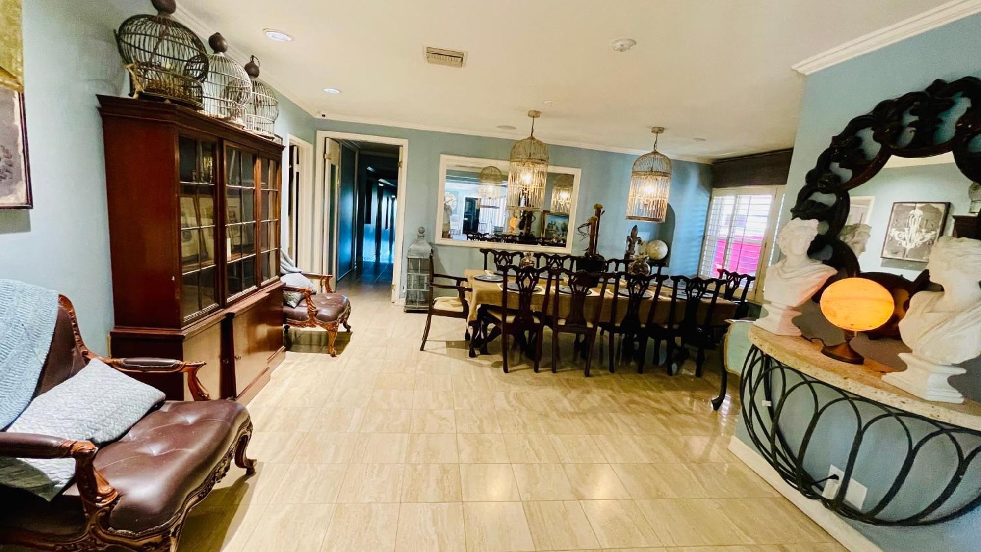 Women Only Oasis In Center Private Bedroom Large Estate View Pool Encino Hills Sherman Oaks 405-101 Xsepulveda Affittacamere