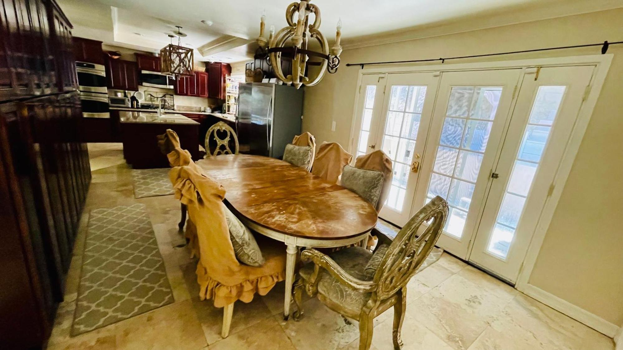 Women Only Oasis In Center Private Bedroom Large Estate View Pool Encino Hills Sherman Oaks 405-101 Xsepulveda Affittacamere