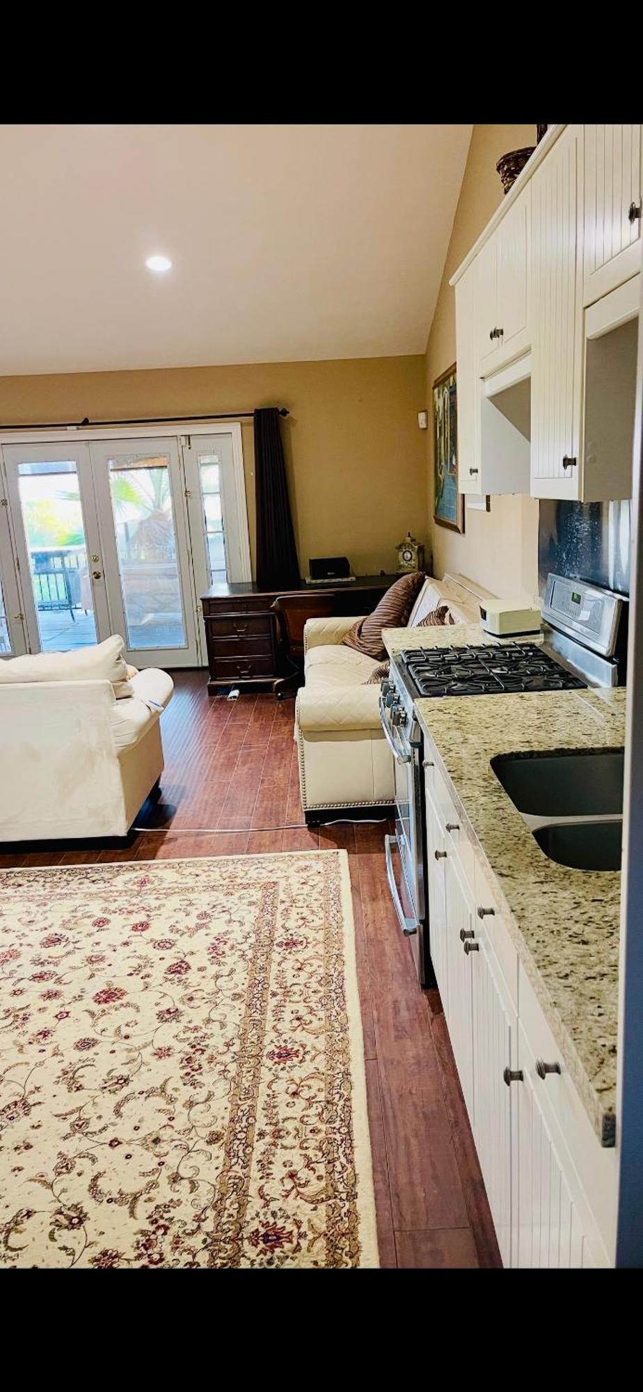 Women Only Oasis In Center Private Bedroom Large Estate View Pool Encino Hills Sherman Oaks 405-101 Xsepulveda Affittacamere *