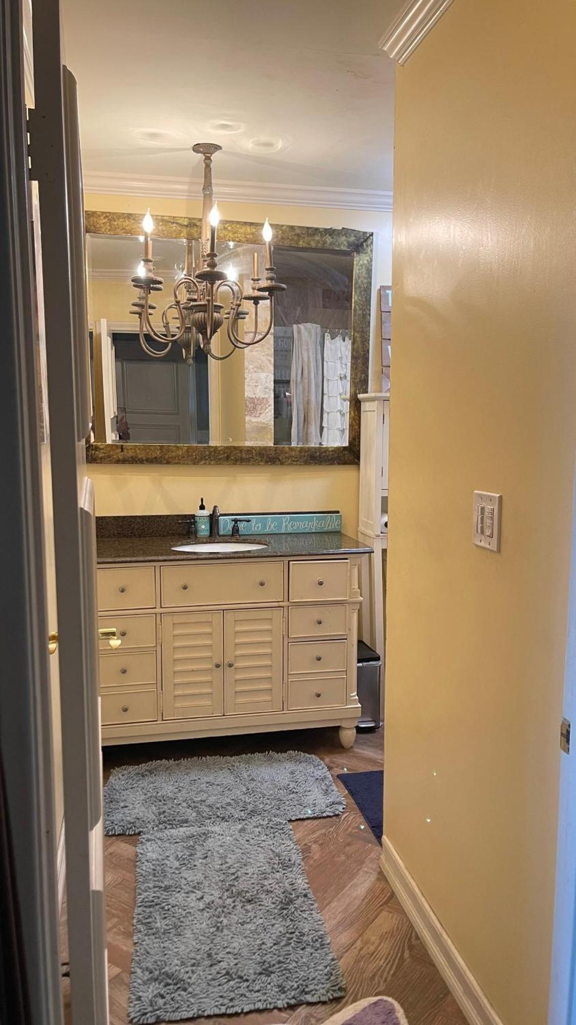 Affittacamere Women Only Oasis In Center Private Bedroom Large Estate View Pool Encino Hills Sherman Oaks 405-101 Xsepulveda